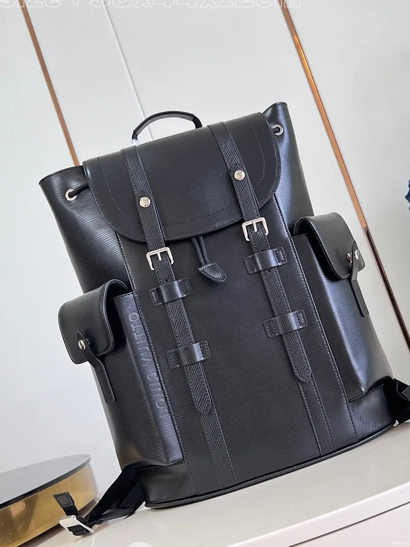 WIS Backpack MM-38*44*12.5CM Louis Christopher Vuitton 0323